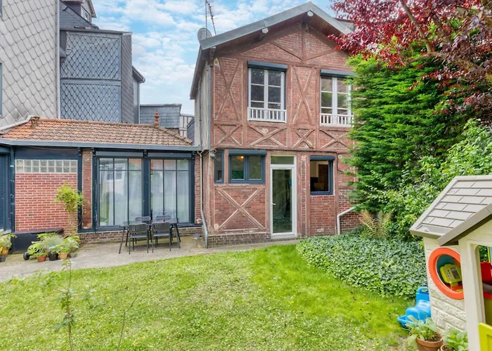 Vakantiehuis Barthelemy Cozy House In The Center *